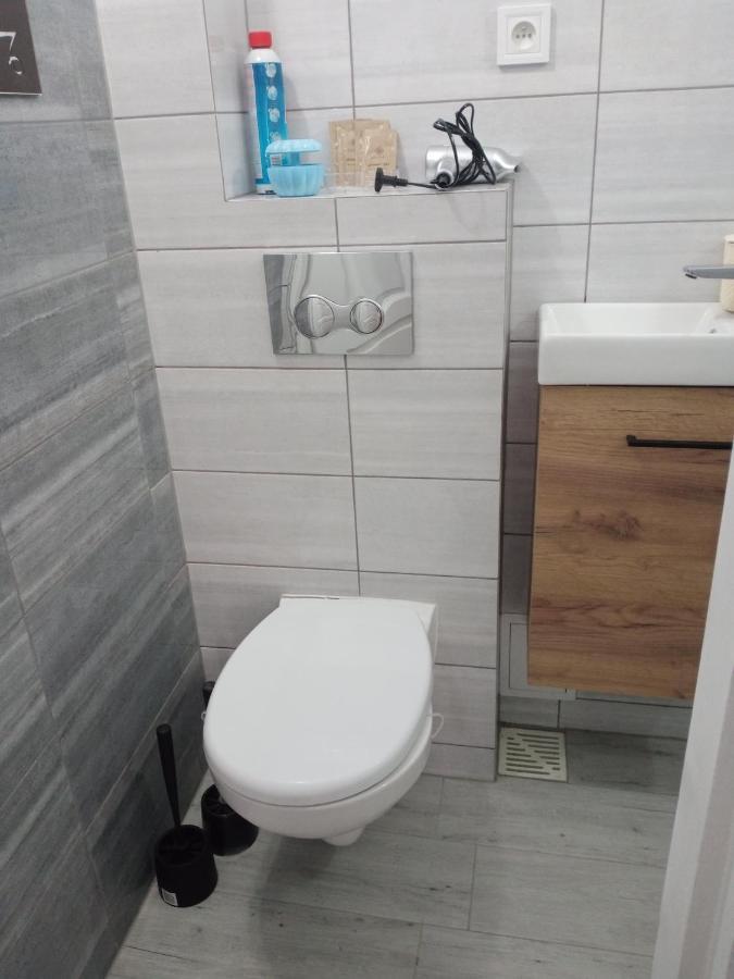 Uroczy Apartament Krakkó Kültér fotó